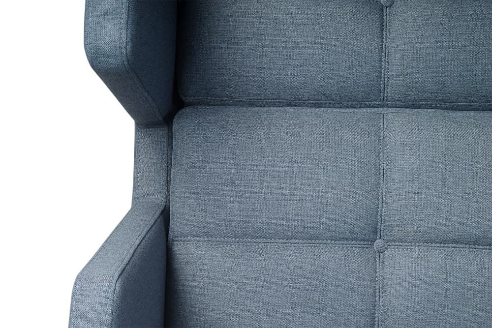 "Крылья" закрывают боковые стороны, обеспечивая уединение в переговорных и open space